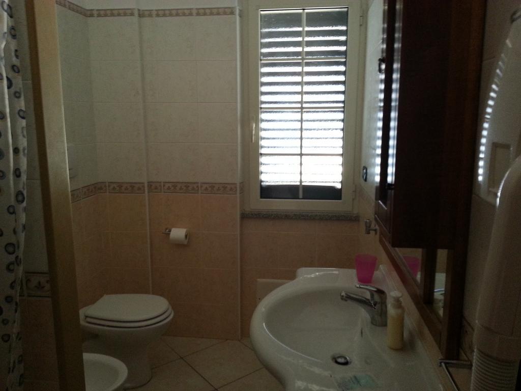 Il Girasole Formia Guesthouse Rooms Εξωτερικό φωτογραφία