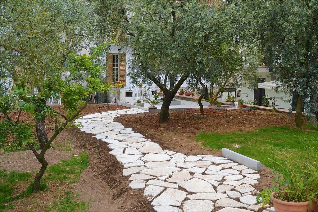Il Girasole Formia Guesthouse Rooms Εξωτερικό φωτογραφία