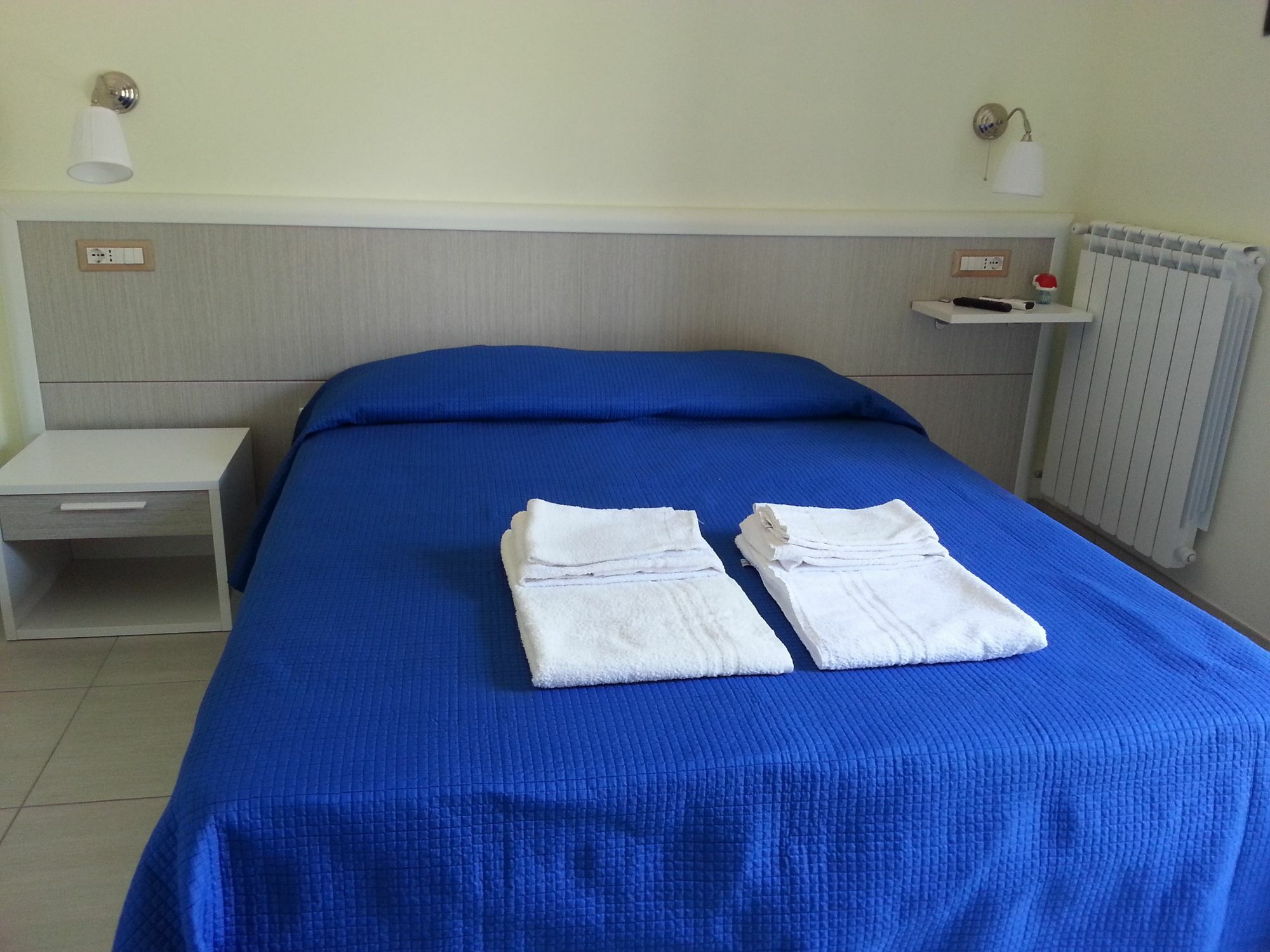 Il Girasole Formia Guesthouse Rooms Εξωτερικό φωτογραφία